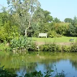 Du Manoir De Savigny ヴァローニュ