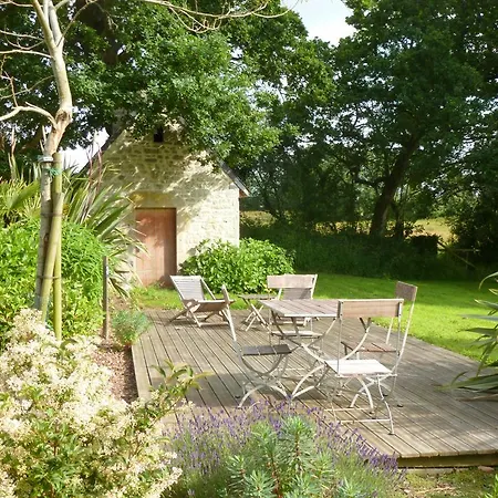 בית נופש Du Manoir De Savigny