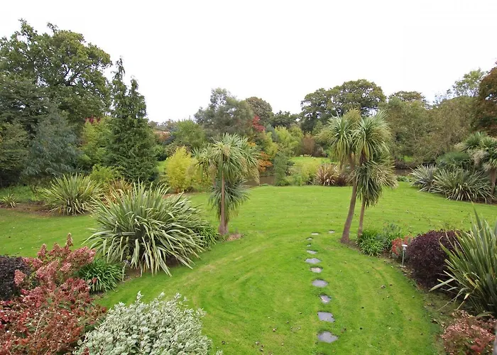 Du Manoir De Savigny 펜션