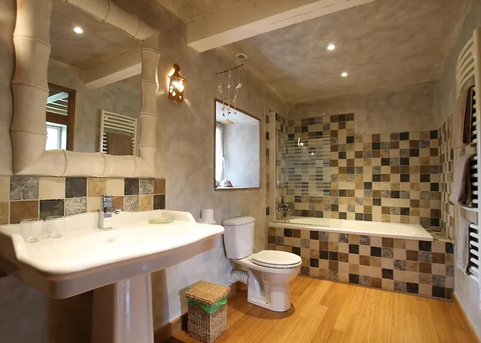 Du Manoir De Savigny