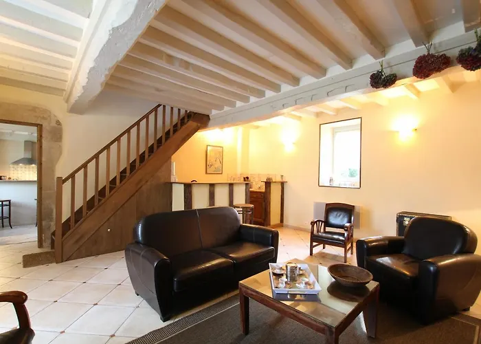 Du Manoir De Savigny * Valognes