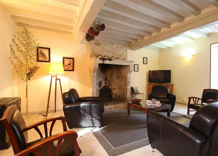 Du Manoir De Savigny Casa de Férias